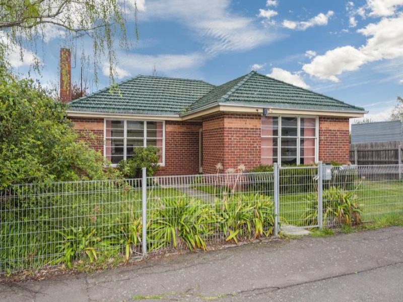 92 Piper Street, Vic 3444 Property Details