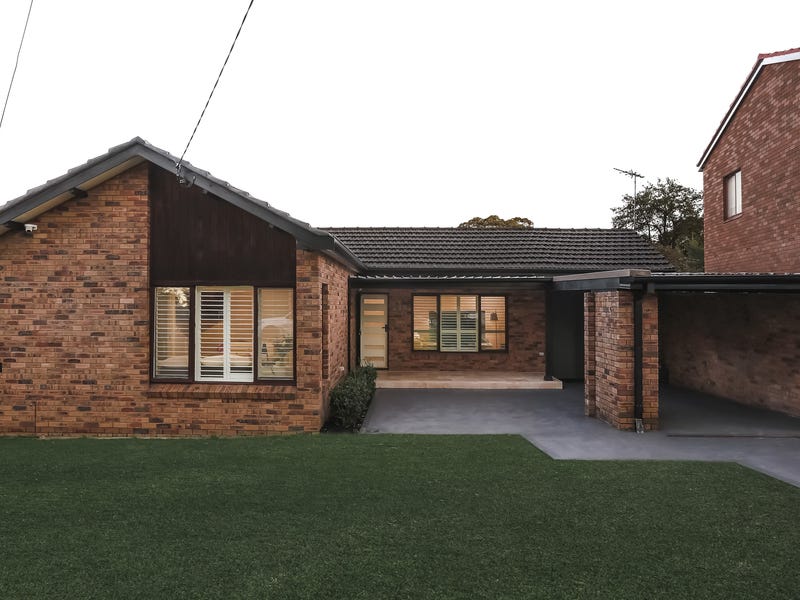 21 Caledonia Crescent, Peakhurst, NSW 2210 Property Details