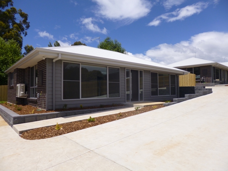 2/19 Meander Valley Road, Deloraine, TAS 7304