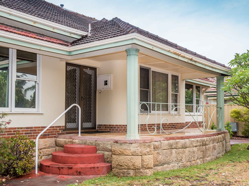 71 Lockhart Street, Como, WA 6152