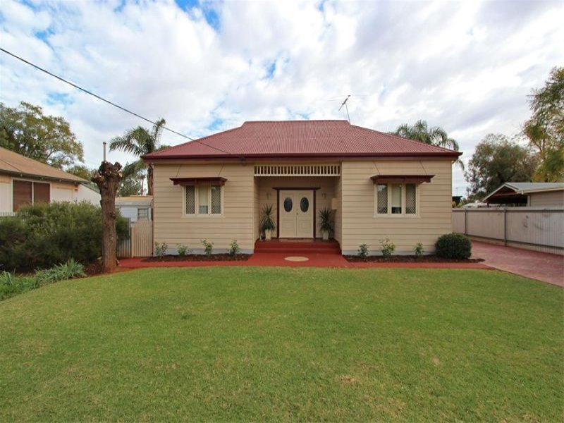 114 Lewis St, Lamington, Kalgoorlie, WA 6430 Property Details