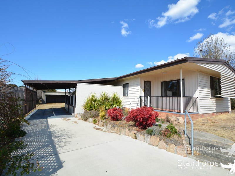 15 Wallangarra Road, Stanthorpe, Qld 4380 Property Details