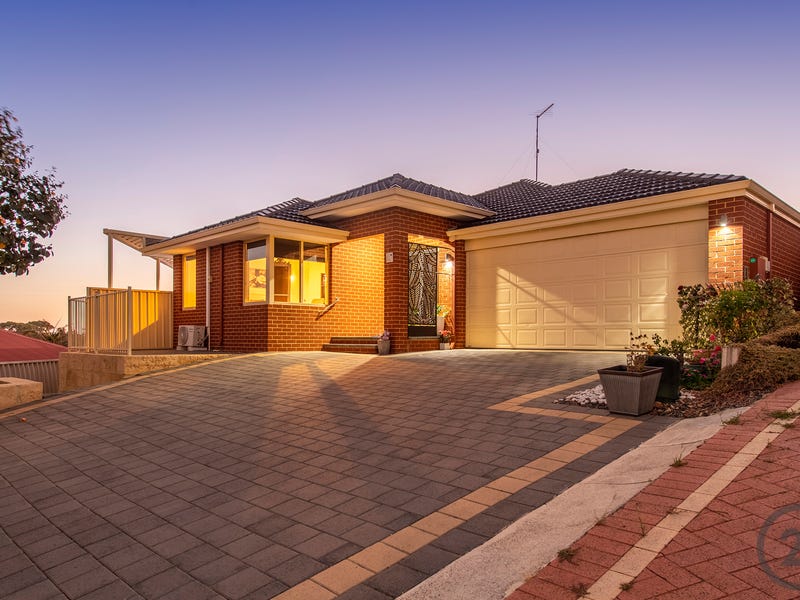 13 Staunton Rise, Halls Head, WA 6210