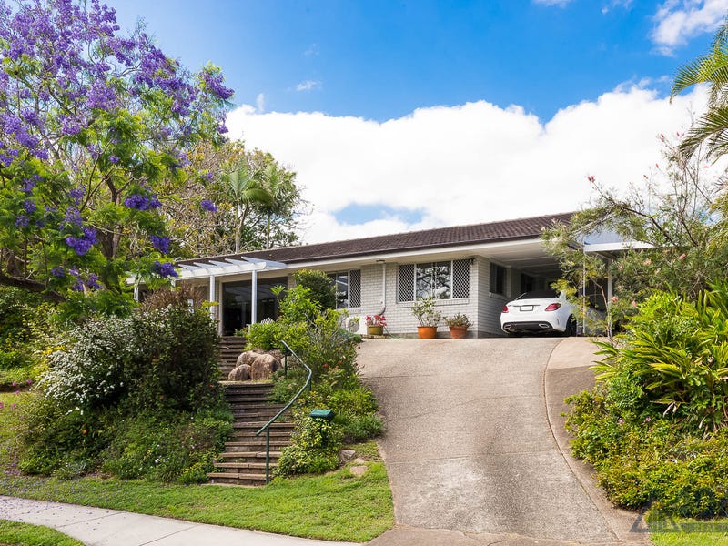 40 Gleneagle Street, Kenmore, Qld 4069 Property Details