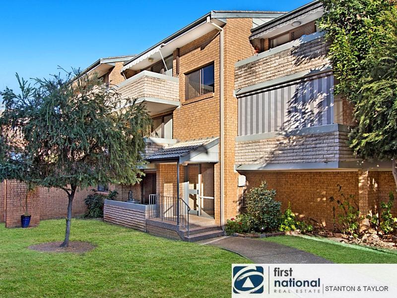 17/2834 Haynes Street, Penrith, NSW 2750 Property Details