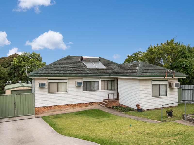 33 Cumberland Street, Berkeley, NSW 2506 Property Details