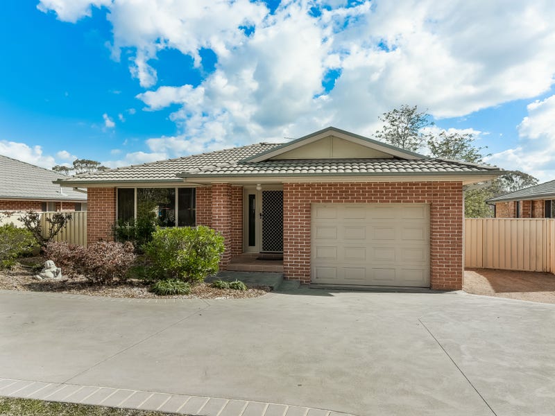 69A Remembrance Drwy, Tahmoor, NSW 2573