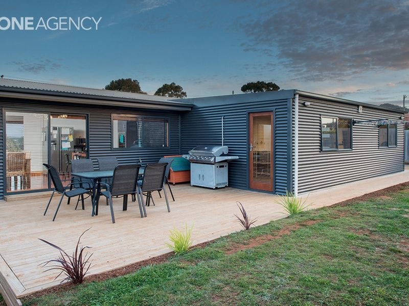 28 Pineleigh Street, Penguin, Tas 7316 Property Details