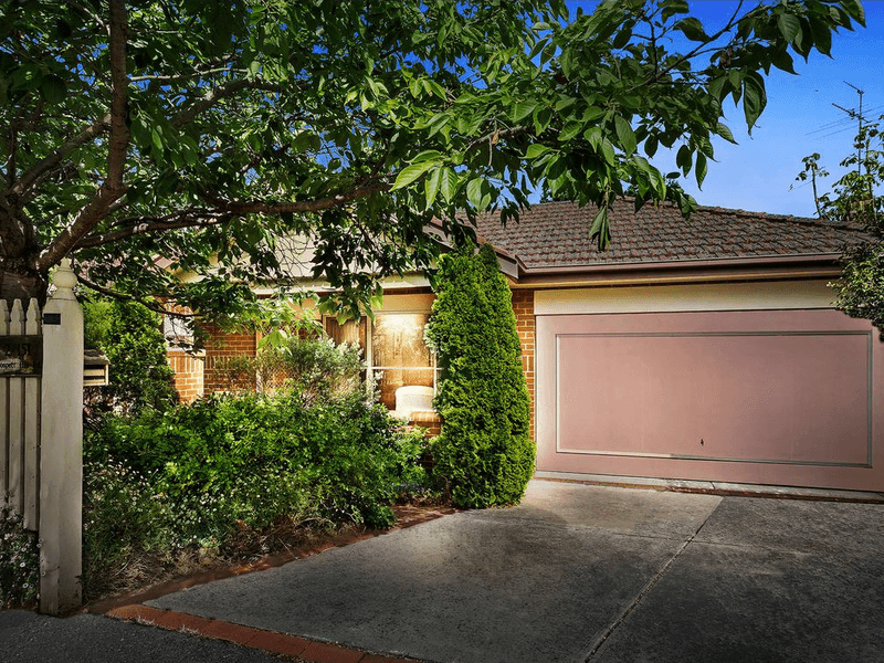 2/151 Prospect Hill Road, Canterbury, VIC 3126