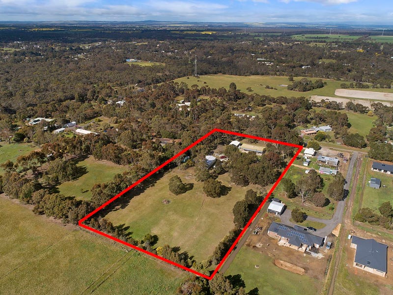 30 Fairway Cres, Teesdale, Vic 3328 Property Details