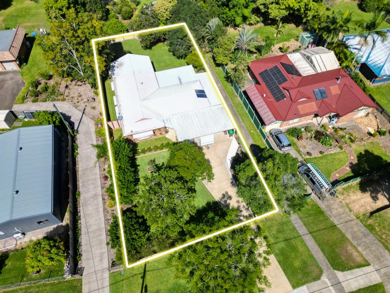 15 Beerburrum Woodford Road, Beerburrum, Qld 4517 Property Details