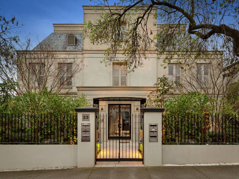 2/23 Washington Street, Toorak, Vic 3142 Property Details