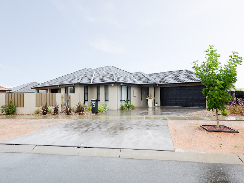 8 Cosy Crescent, Harrison, ACT 2914 Property Details