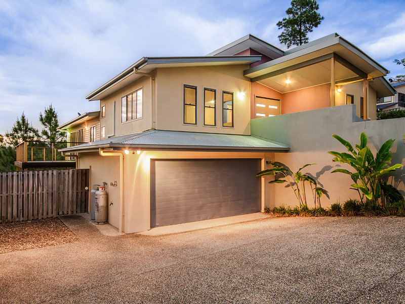 38 Midway Terrace, Pacific Pines, QLD 4211