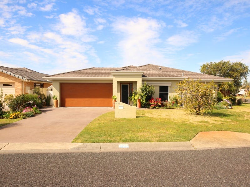 1/25 Amanda Crescent, Forster, NSW 2428 Property Details
