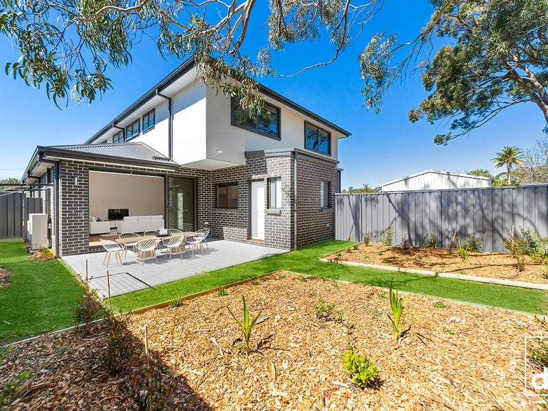 2/70 Meadow Street, Tarrawanna, NSW 2518 Property Details