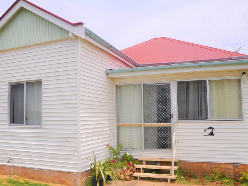 9-first-avenue-chinchilla-qld-4413-realestate-au