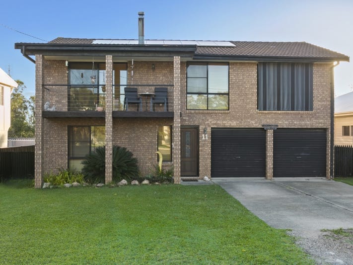 11 Tanilba Avenue, Tanilba Bay, NSW 2319