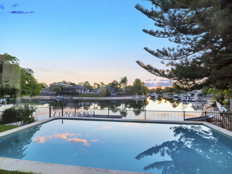 13 Lakeside Avenue, Broadbeach Waters, QLD 4218