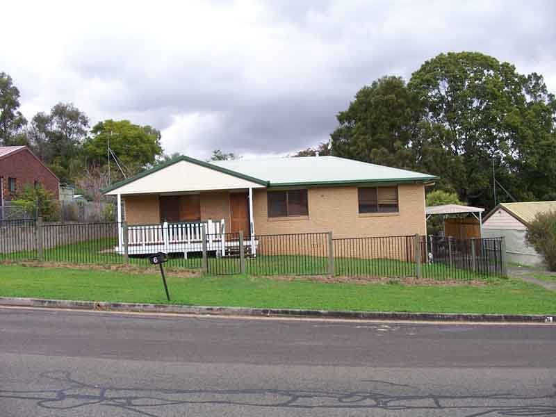 6 Bartholomew Avenue Boonah Qld 4310 Realestate Com Au