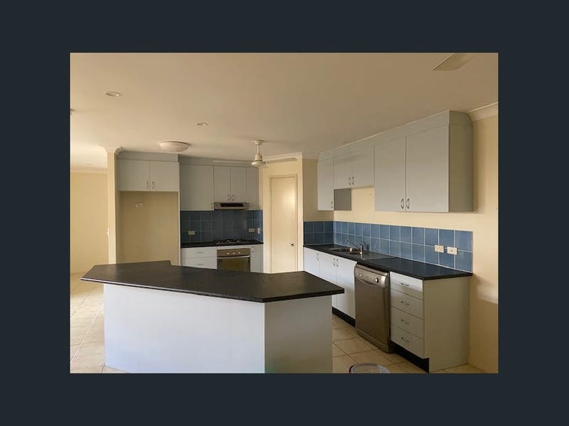 15 Lakefield Drive, Idalia, QLD 4811