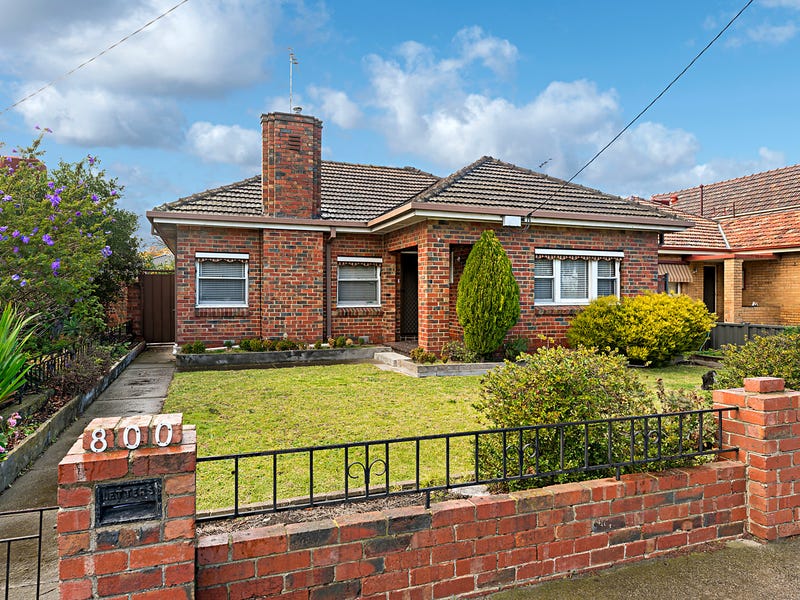 800 High Street, Reservoir, VIC 3073