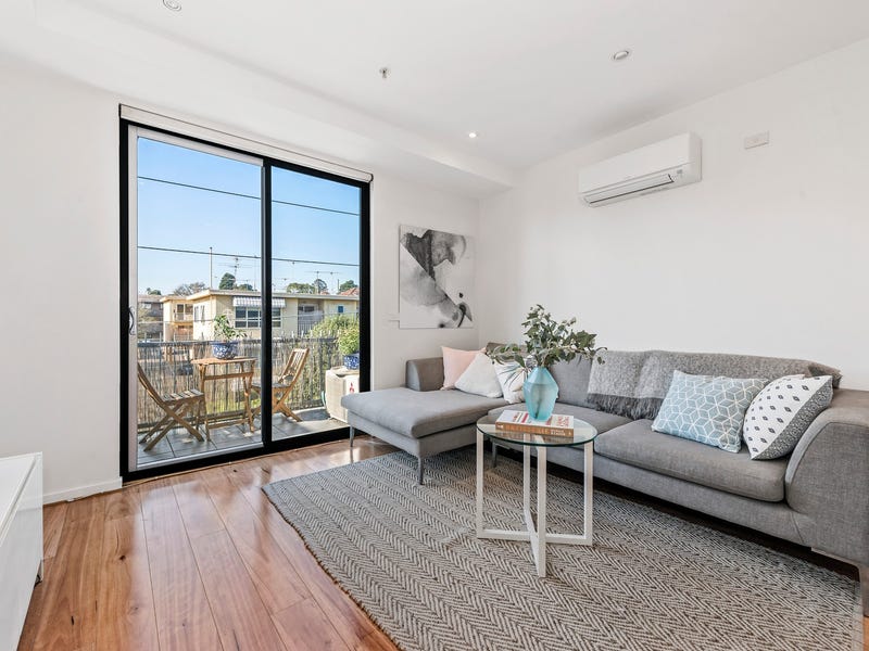 33/220 Barkly Street, St Kilda, VIC 3182 - realestate.com.au