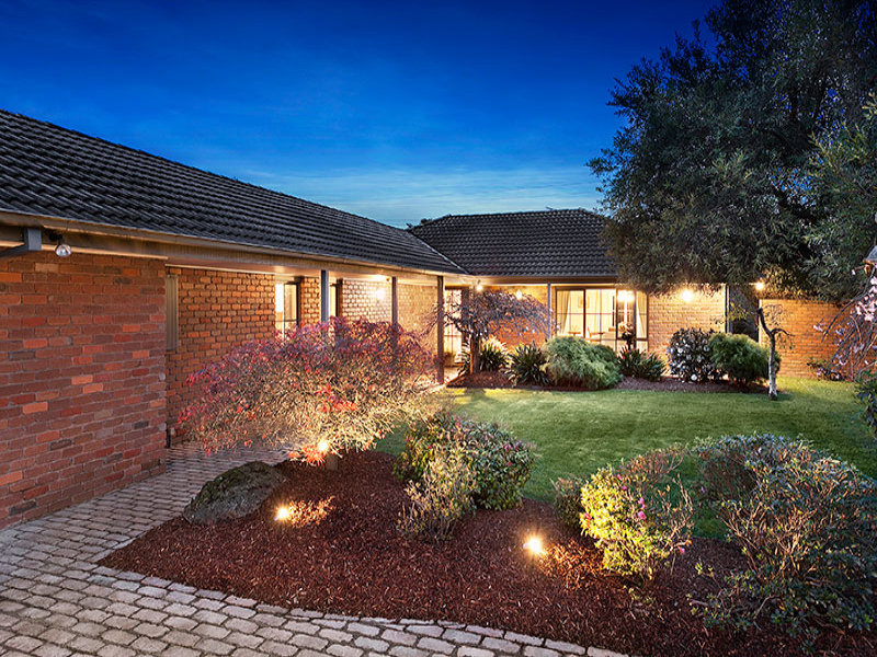 30 Jenkins Drive, Templestowe, VIC 3106