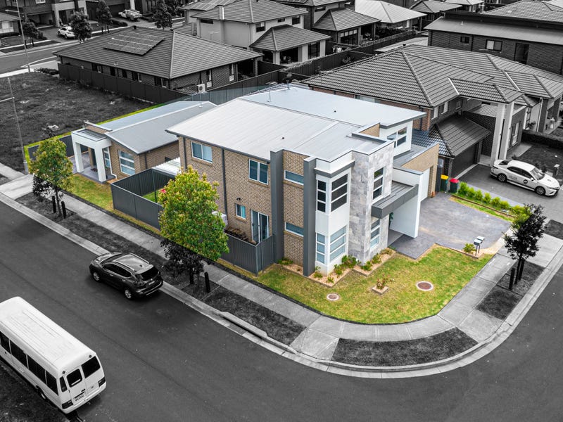 202 Willowdale Drive, Denham Court, NSW 2565