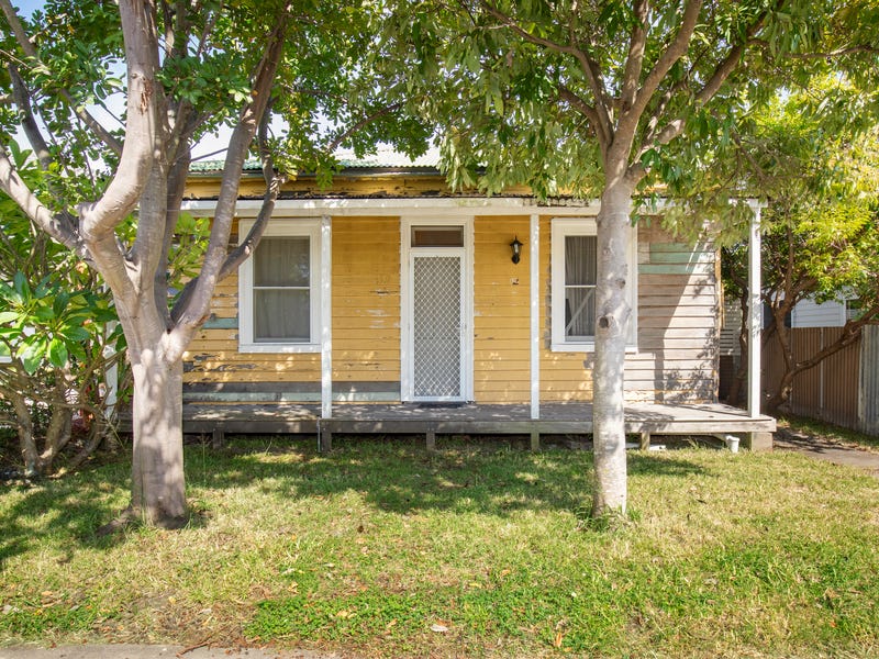 12 Harris Street, Maryville, NSW 2293 Property Details