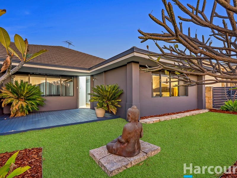 8 Kowloon Corner, Currambine, WA 6028