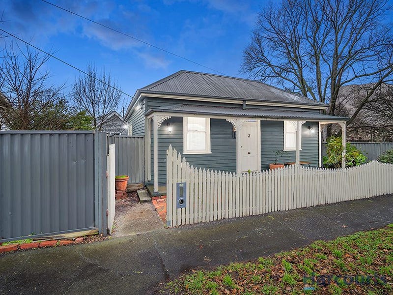 513 Macarthur Street, Soldiers Hill, VIC 3350