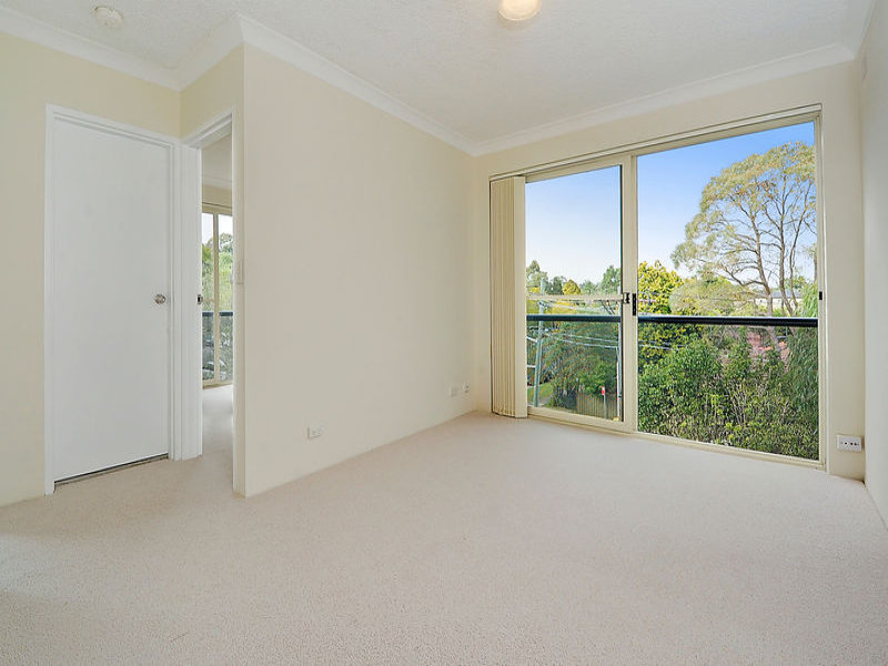 12-10-12-northcote-road-hornsby-nsw-2077-property-details