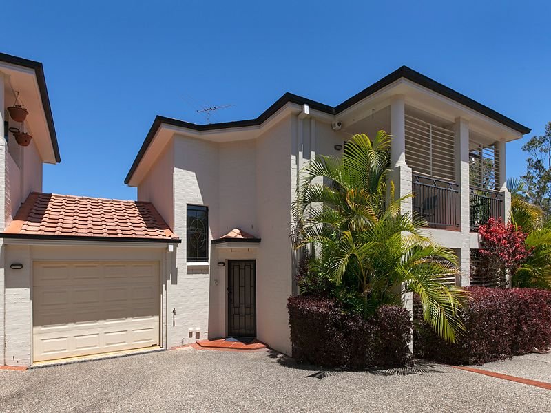 4/20 Finney Road, Indooroopilly, Qld 4068 Property Details