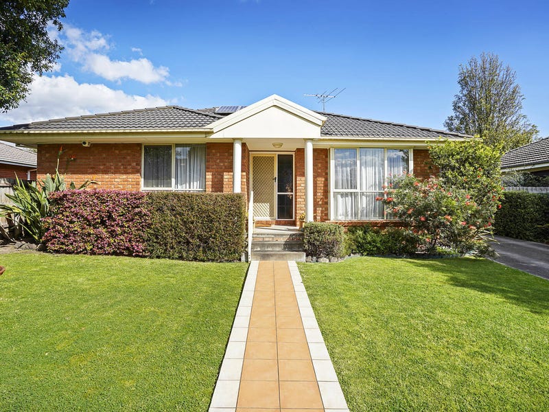 1/6 Summit Road, Burwood, VIC 3125