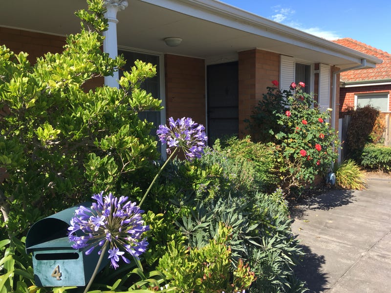 4/61 St Elmo Road, Ivanhoe, Vic 3079