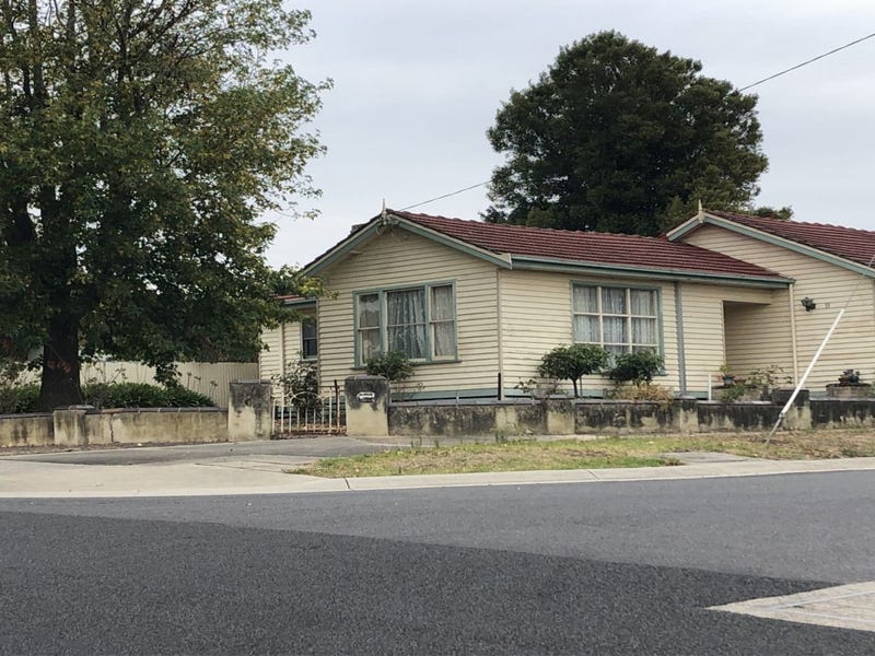 19 Hyde Park Road, Traralgon, Vic 3844 Property Details