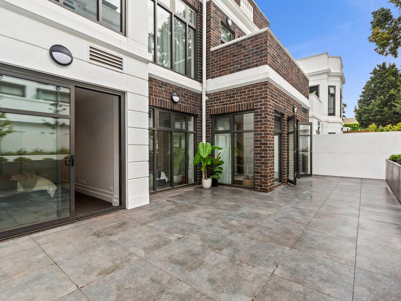 5/14 Lascelles Avenue, Toorak, Vic 3142 Property Details