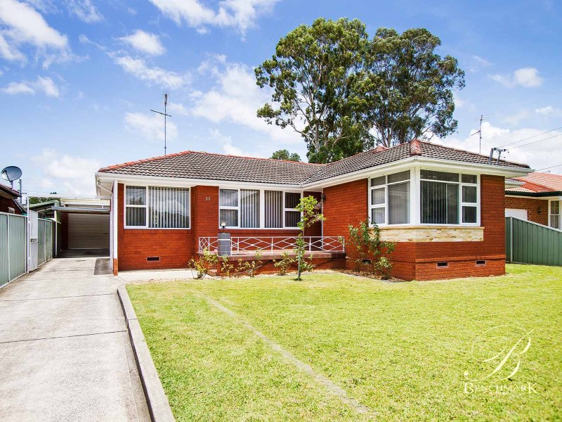 38 Thompson Ave, Moorebank, NSW 2170 Property Details