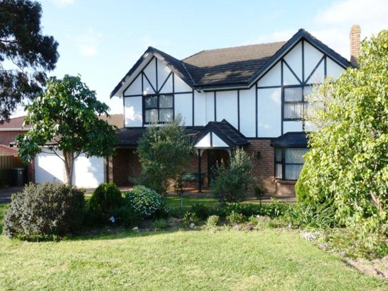 33 Oakridge Road, Aberfoyle Park, SA 5159