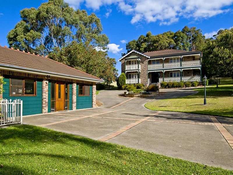 10 Fern Creek Road, Warriewood, NSW 2102