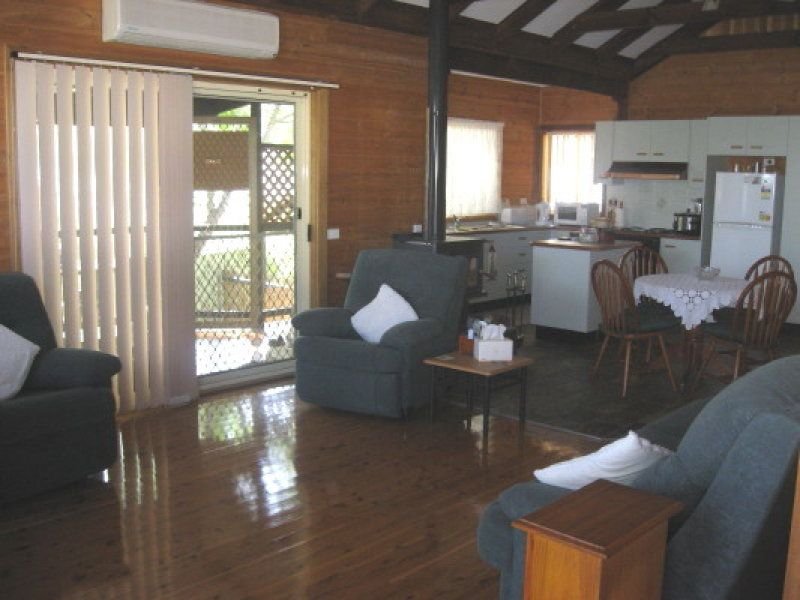 17 Rugby Street, Ellalong, NSW 2325 Property Details