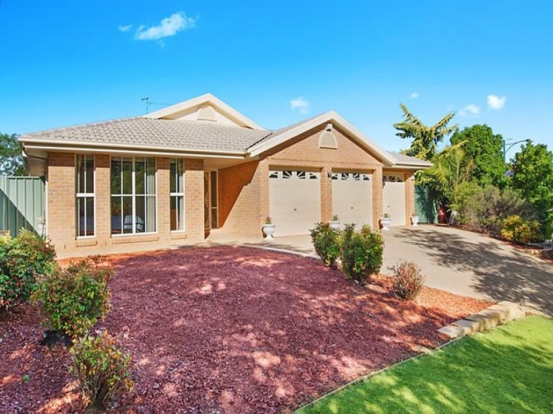 19 Glenrowan Drive, Harrington Park, NSW 2567