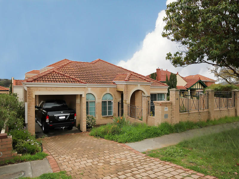 1/215 McDonald Street, Joondanna, WA 6060 Property Details