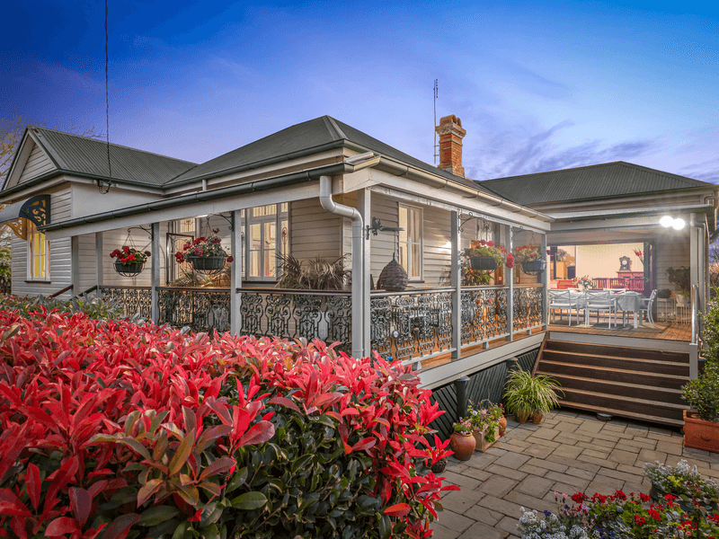 15 Godfrey Street, East Toowoomba, QLD 4350