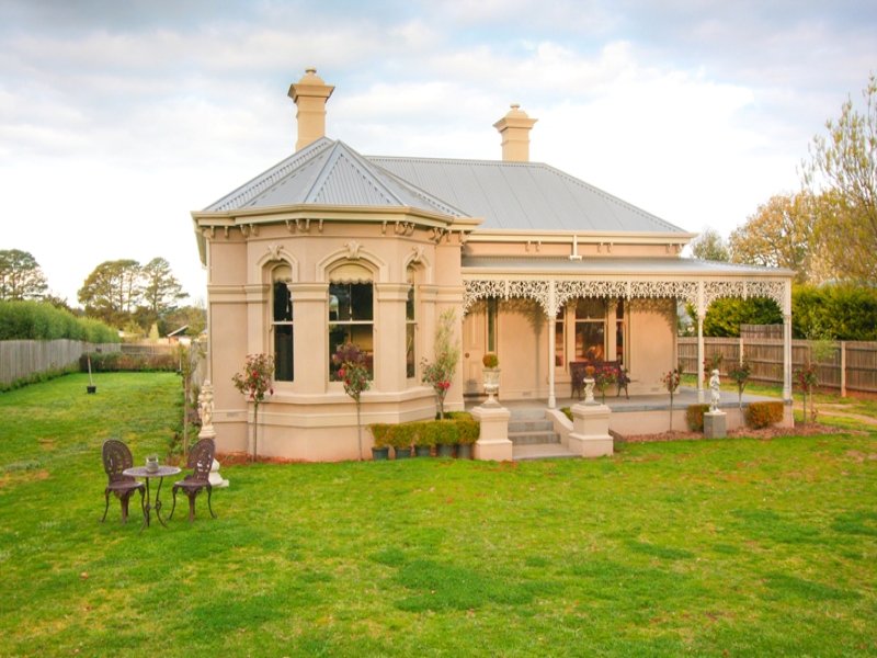 146 Main Street, Romsey, VIC 3434