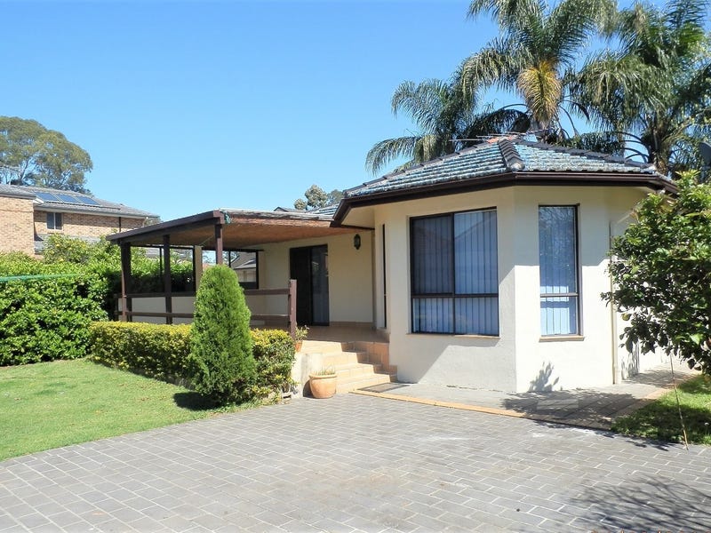 21 Canberra Avenue, Casula, NSW 2170