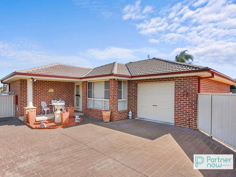 2/26 Warwick Road, Tamworth, NSW 2340 Property Details