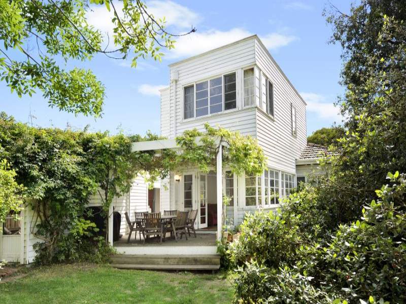 15 Johnston Street, Ashburton, VIC 3147