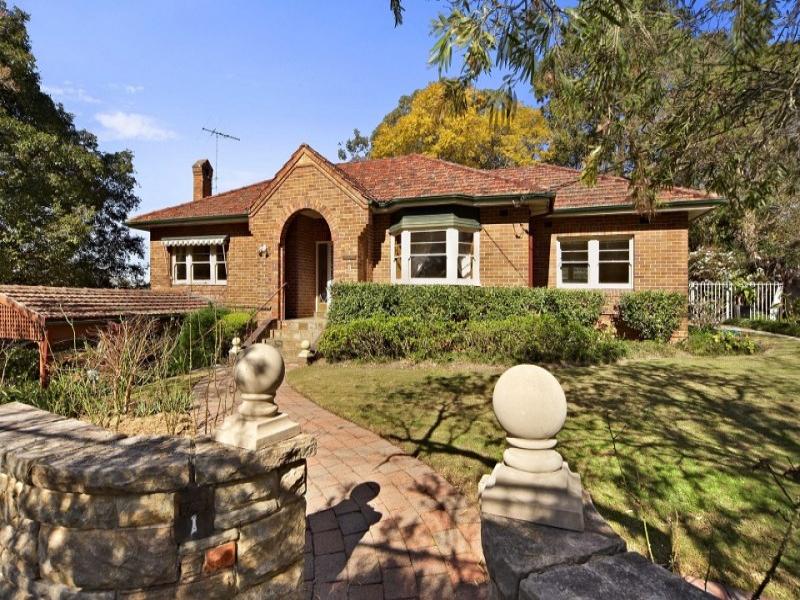 1 Carnarvon Road, Roseville, NSW 2069 Property Details